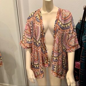M- Cover up/shawl